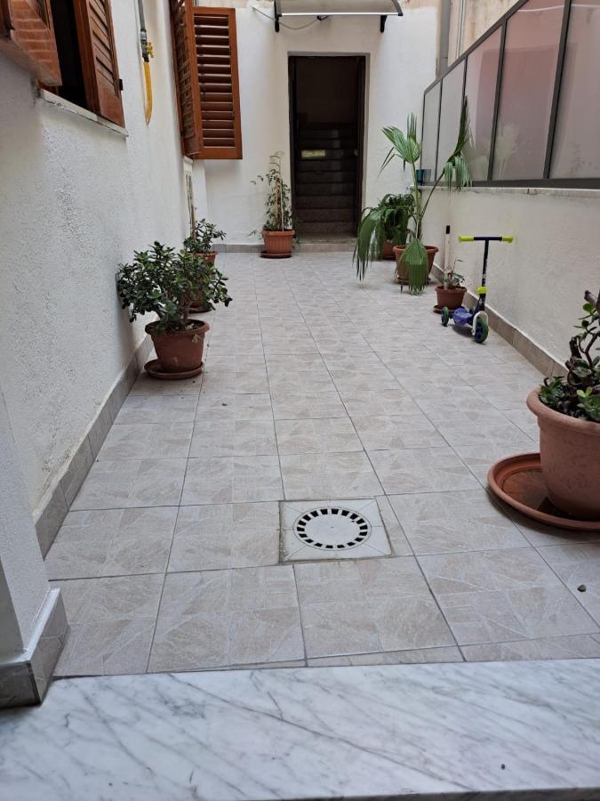 Le Comete Di Angelo Reggio Calabria Exterior photo